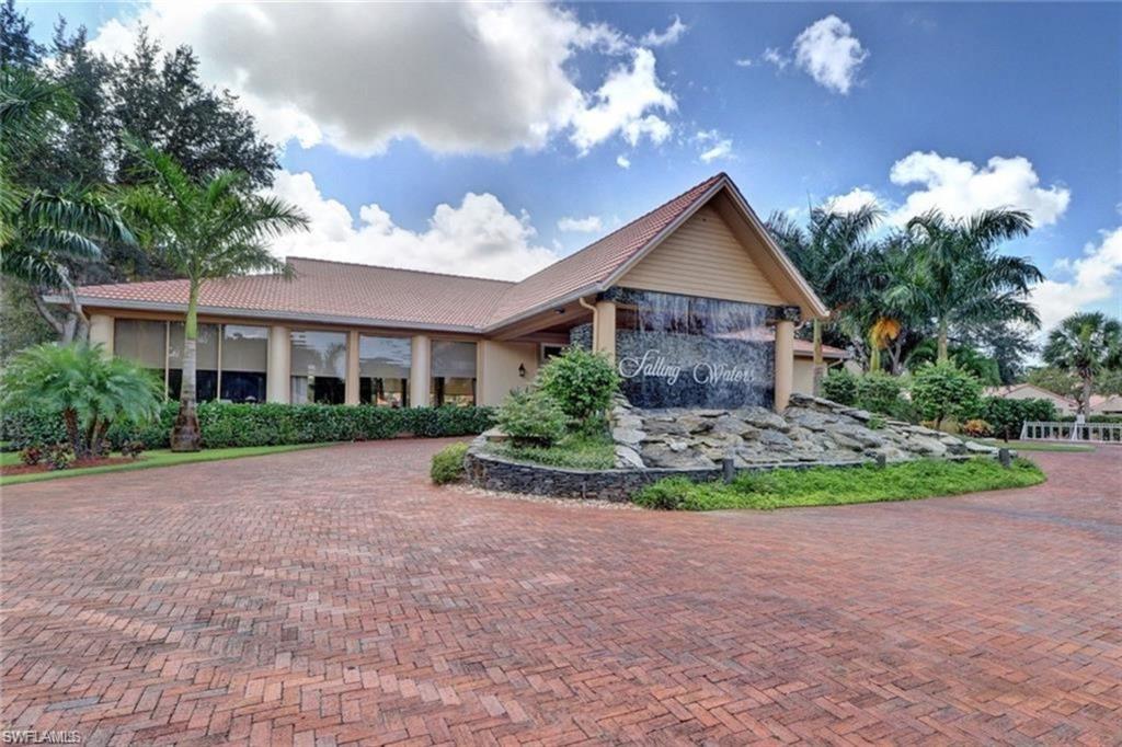 MAGNOLIA FALLS - Residential