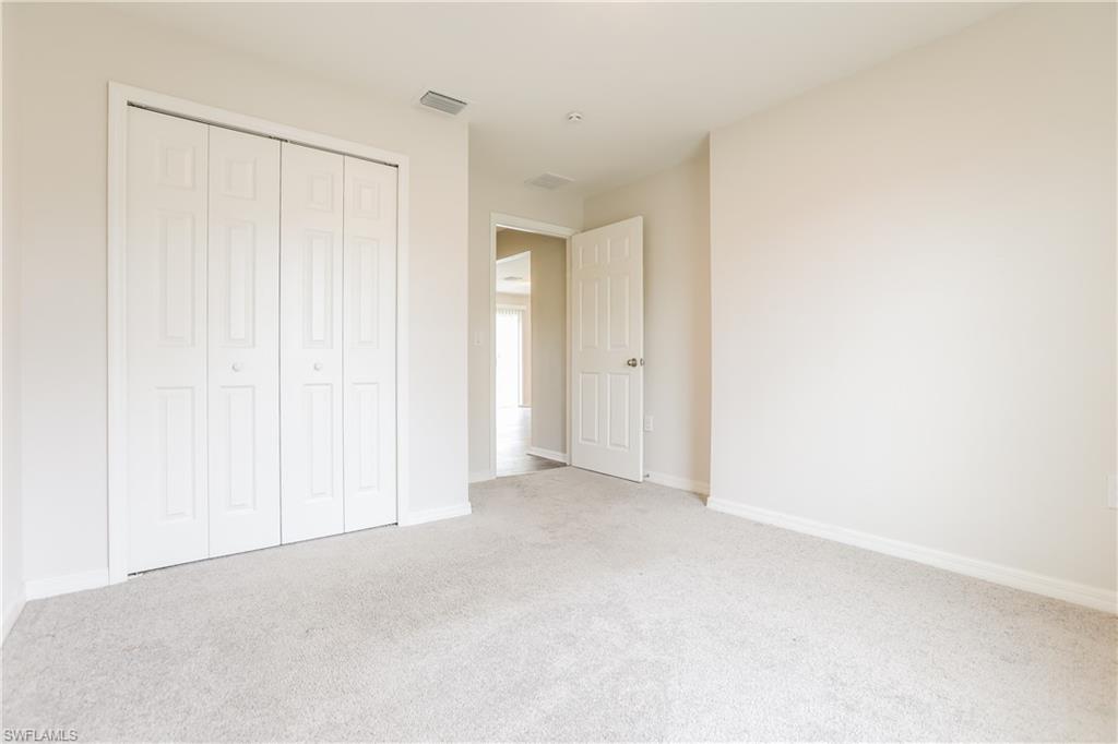 NORTH PORT - Residential Lease