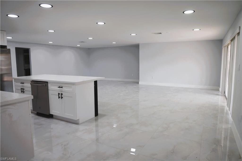 PORT CHARLOTTE - Residential