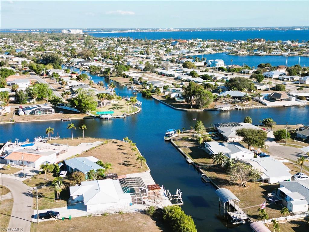 PORT CHARLOTTE - Residential