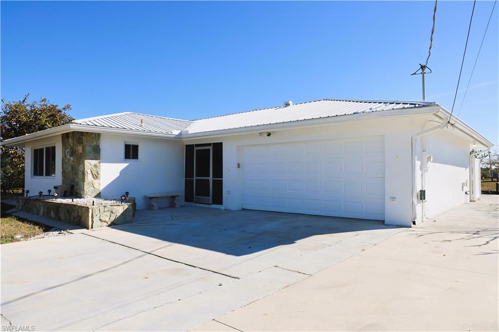 PORT CHARLOTTE - Residential