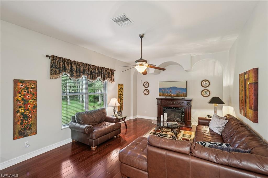 GOLDEN GATE ESTATES - Residential