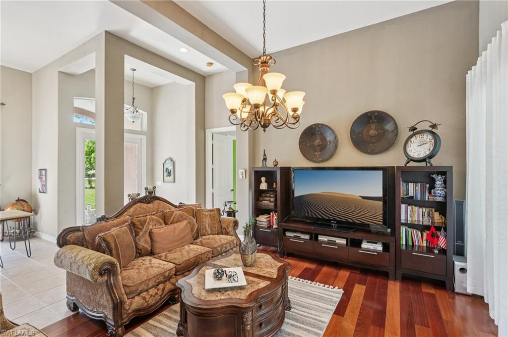 GOLDEN GATE ESTATES - Residential