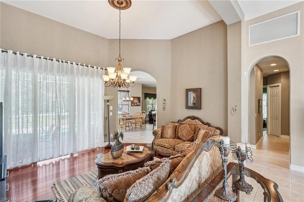 GOLDEN GATE ESTATES - Residential