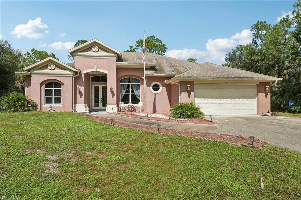 GOLDEN GATE ESTATES - Residential