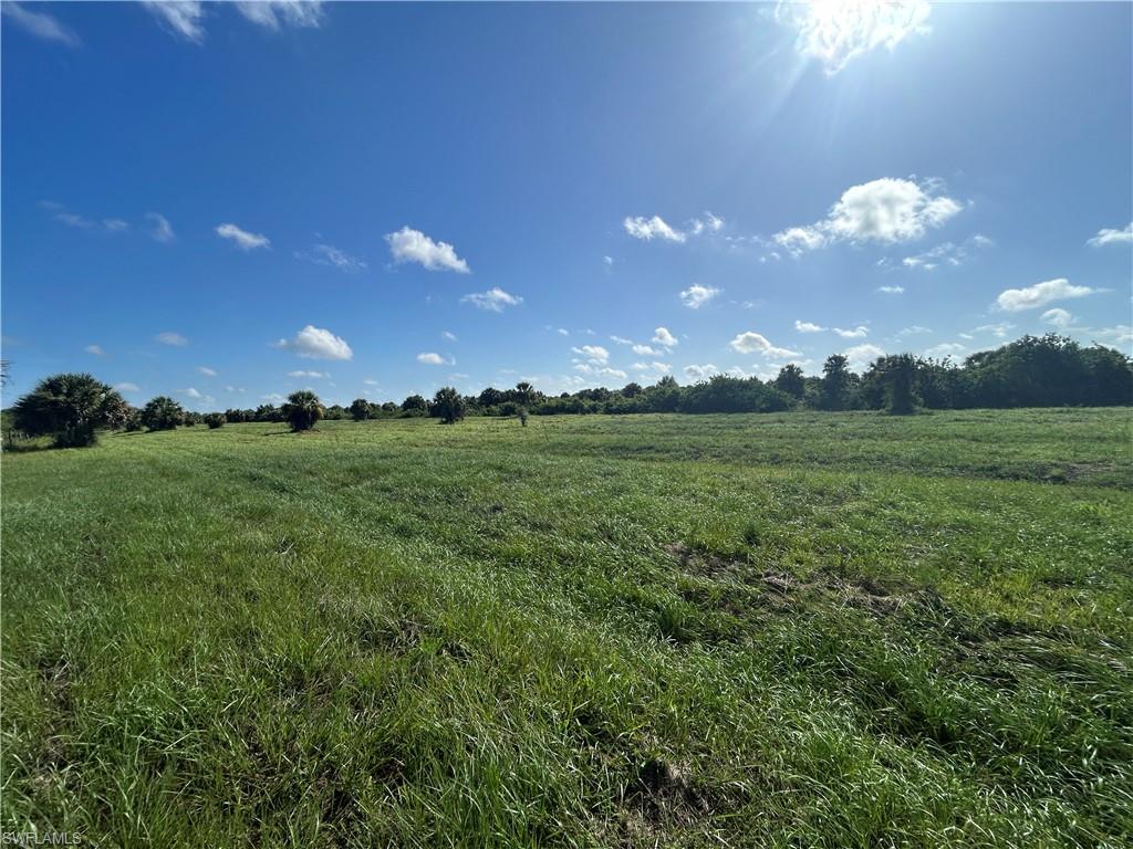 CHARLOTTE RANCHETTES - Land