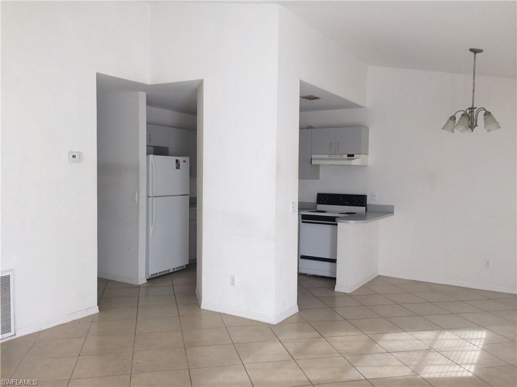 SAN CARLOS PARK - Residential Lease