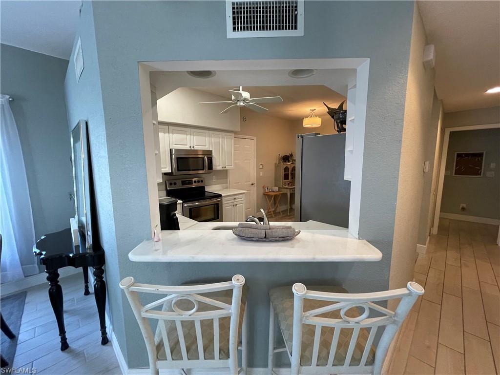 PARTRIDGE POINTE - Residential Lease