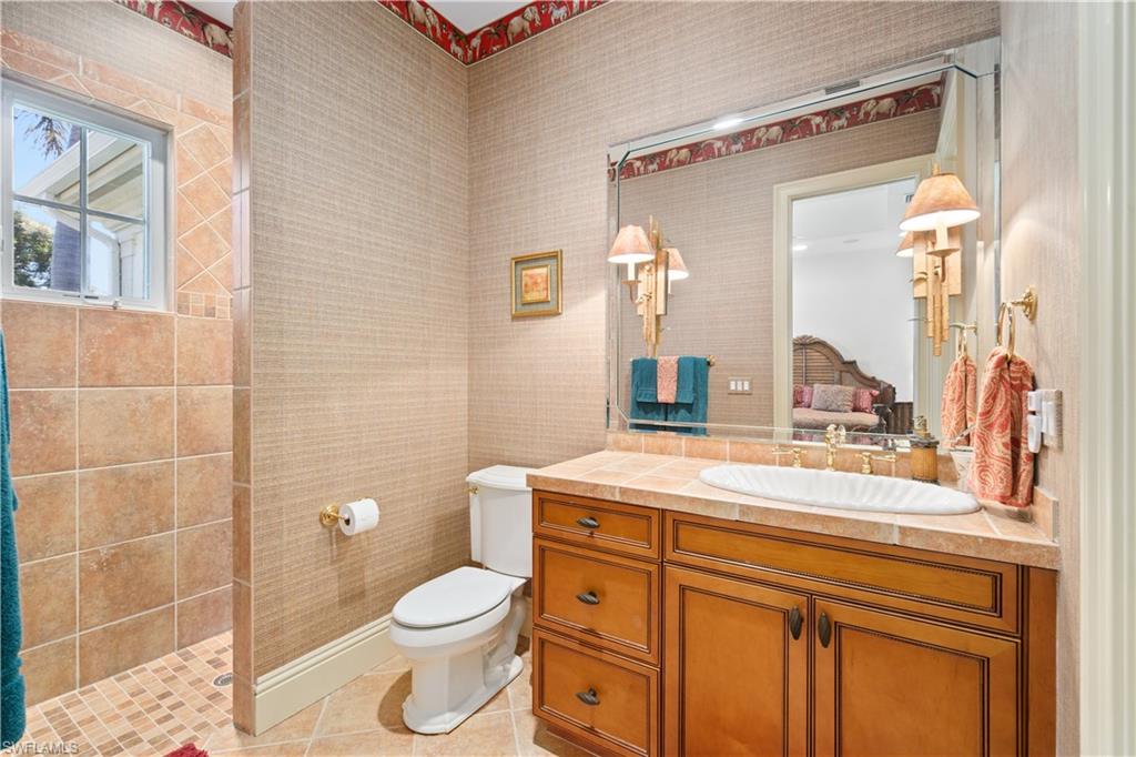 AUDUBON COUNTRY CLUB - Residential