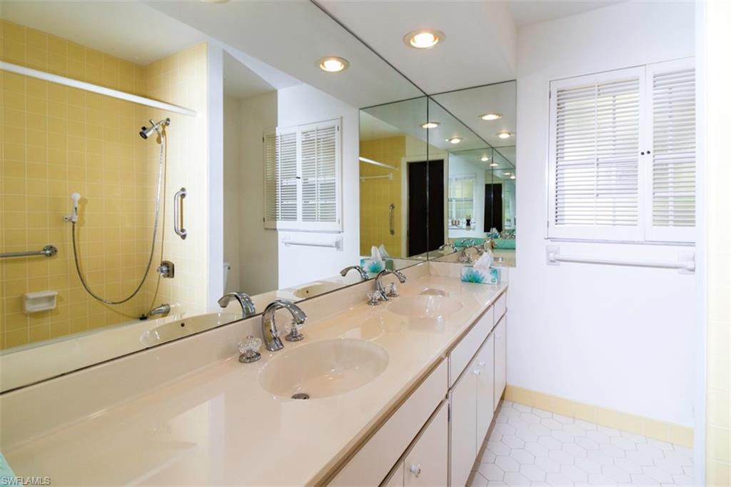 NAPLES BATH AND TENNIS CLUB - Residential