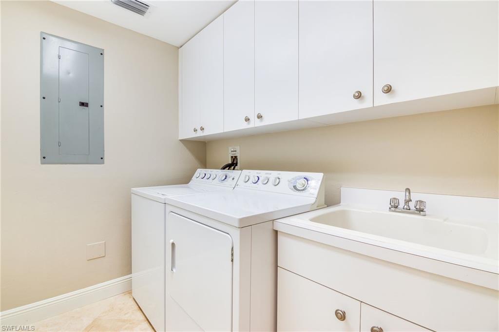 THE DUNES - Residential