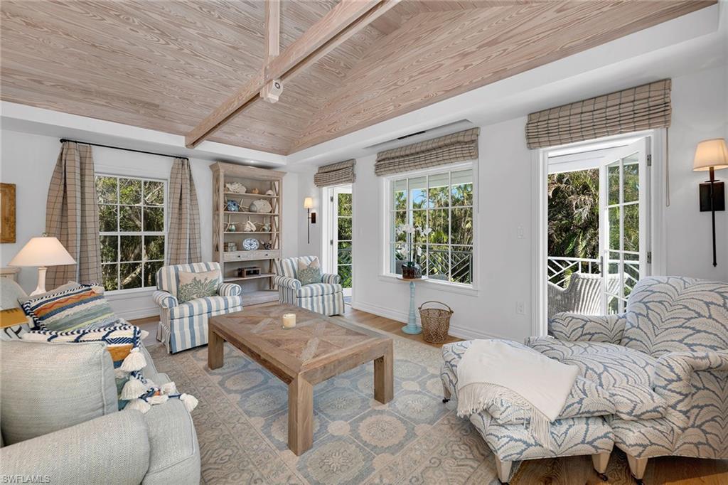 OLDE NAPLES - Residential