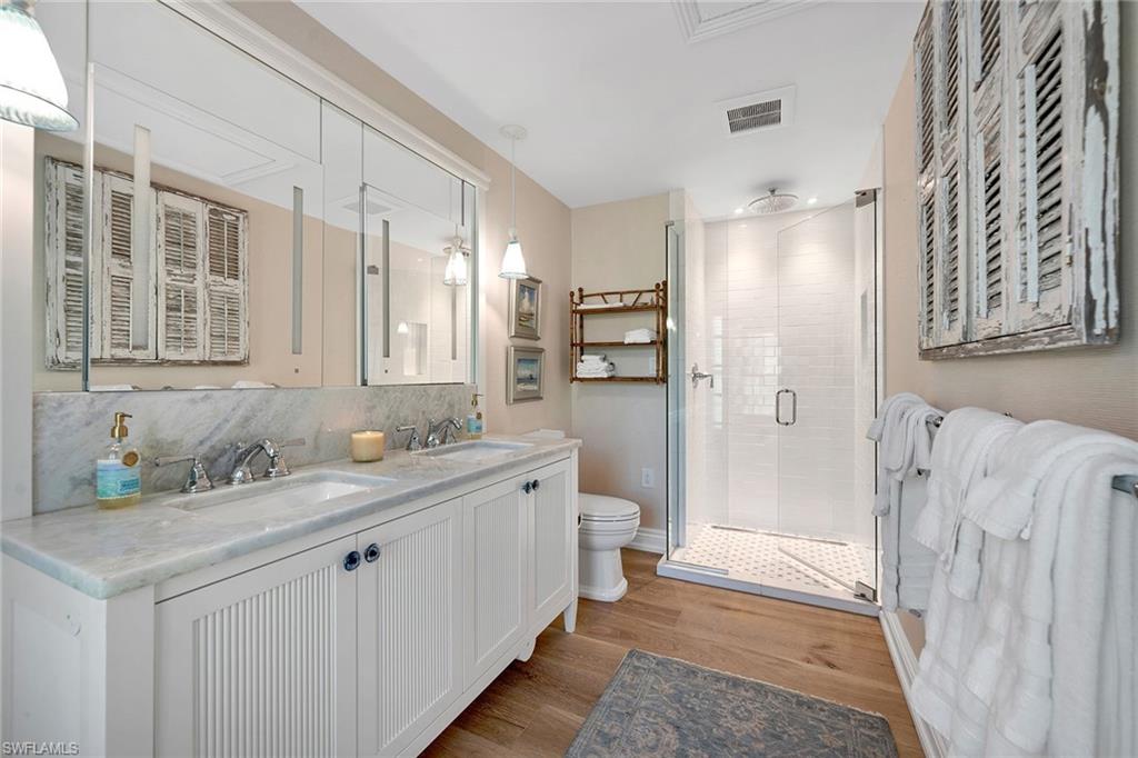 OLDE NAPLES - Residential