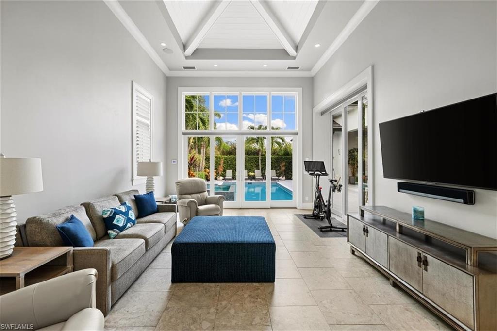 MOORINGS - Residential