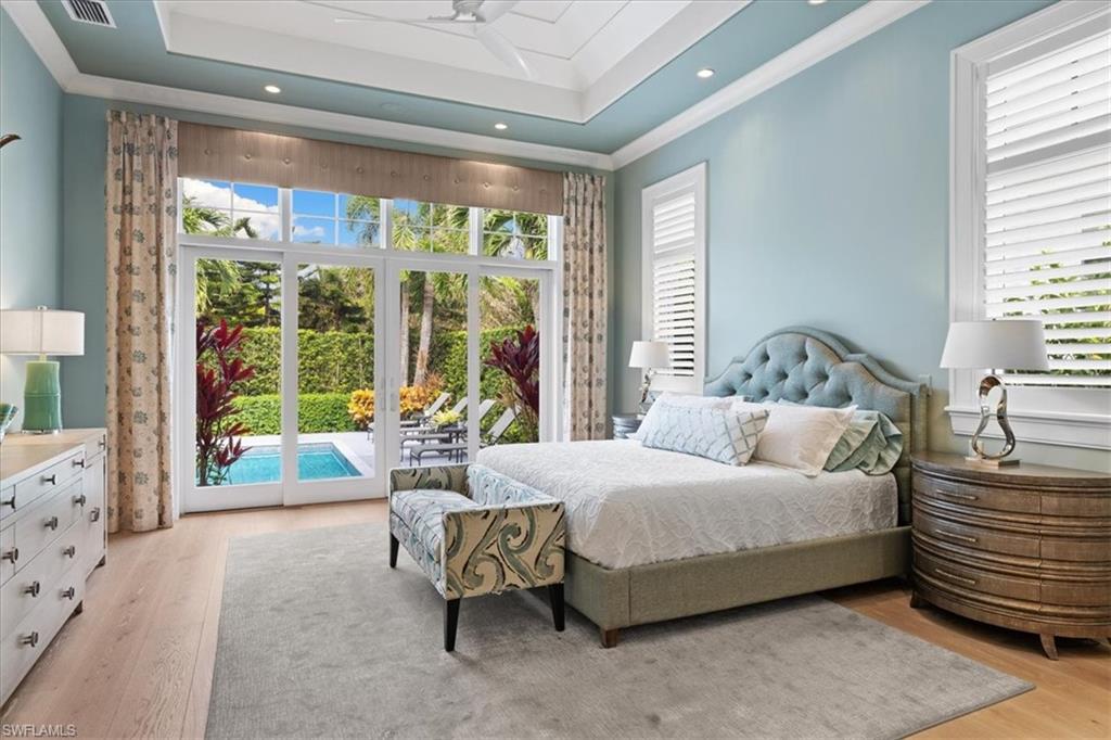 MOORINGS - Residential