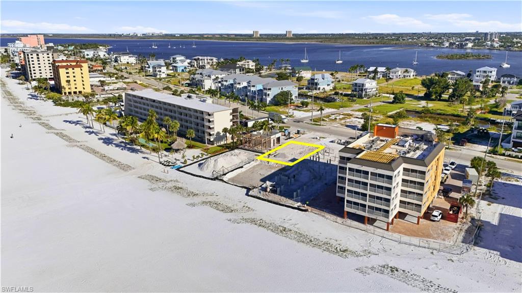 ISLAND SHORES - Land