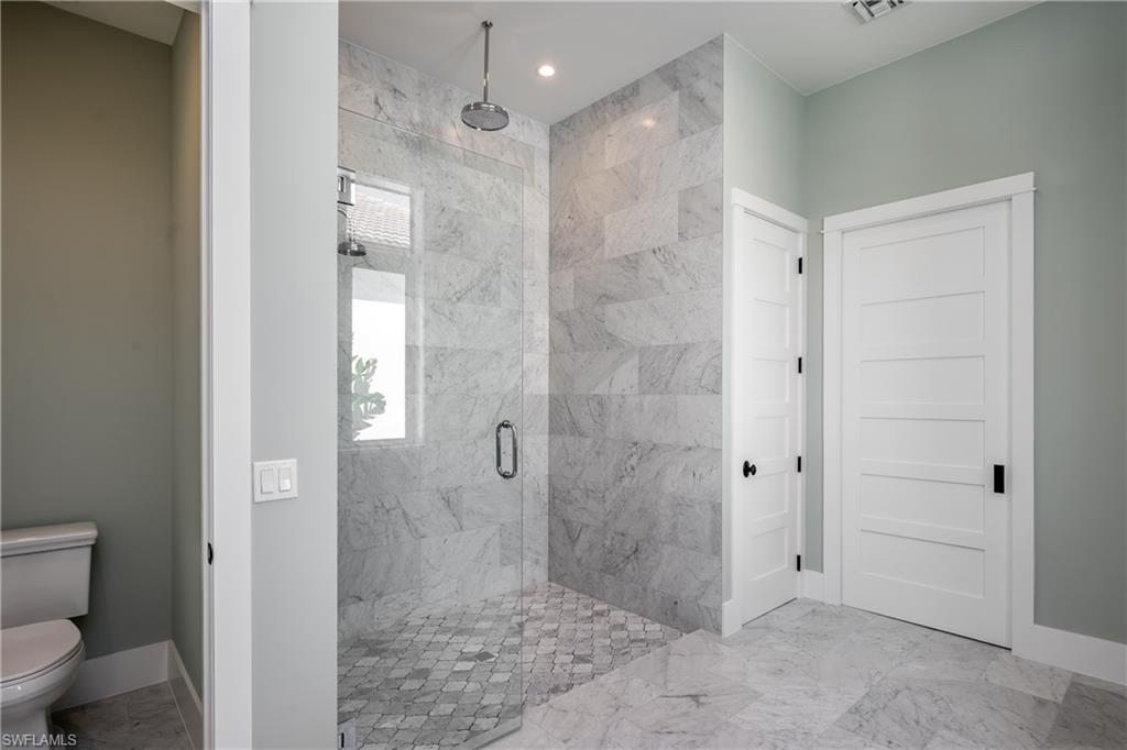 ROYAL HARBOR - Residential