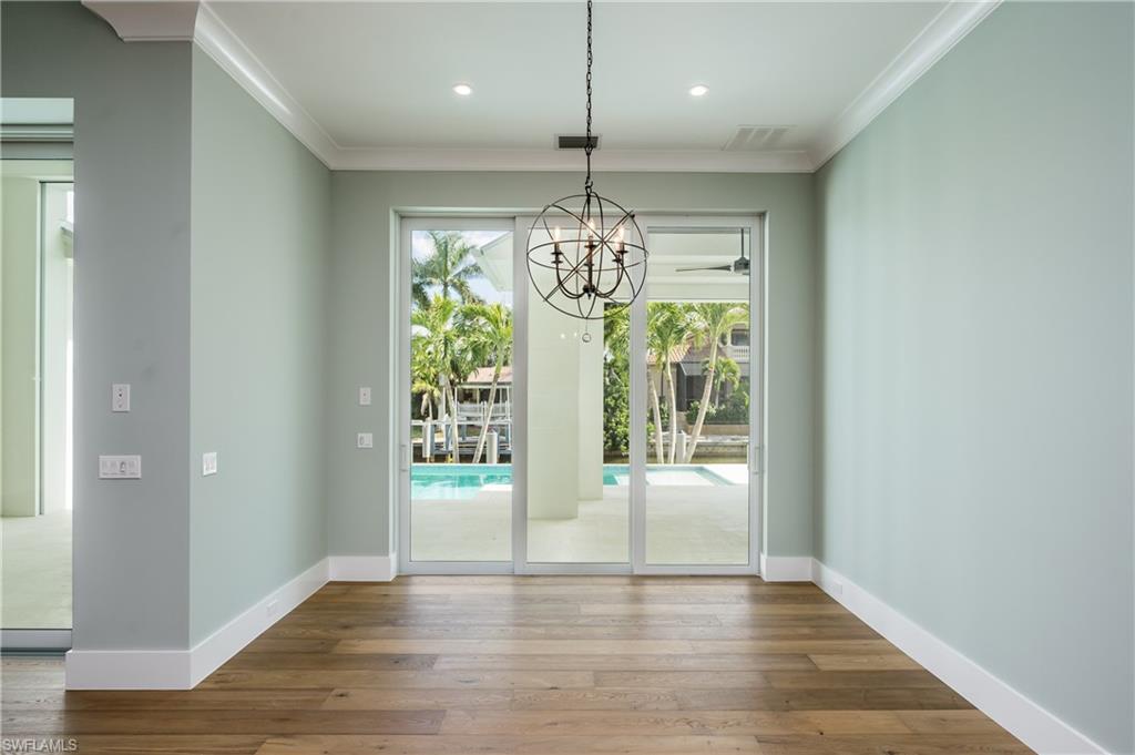 ROYAL HARBOR - Residential