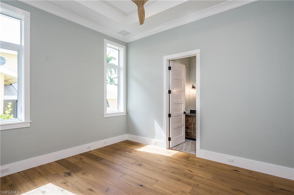 ROYAL HARBOR - Residential