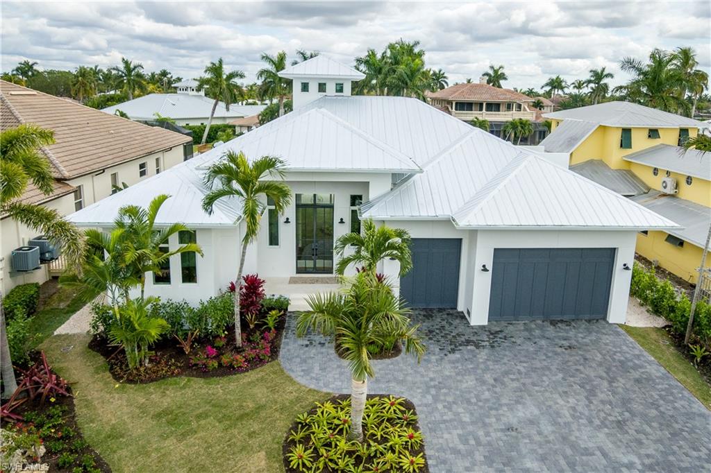 ROYAL HARBOR - Residential