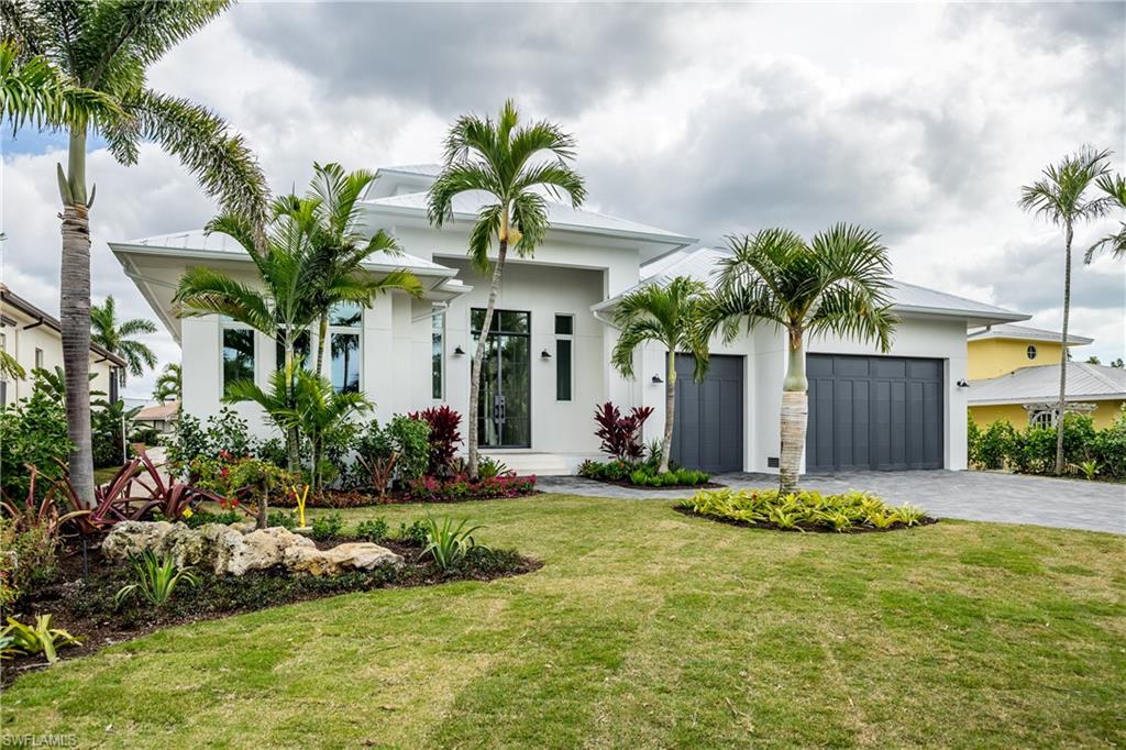 ROYAL HARBOR - Residential