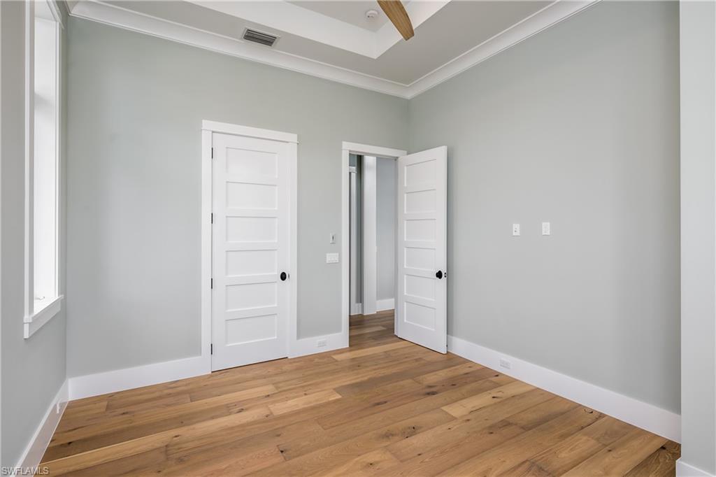 ROYAL HARBOR - Residential