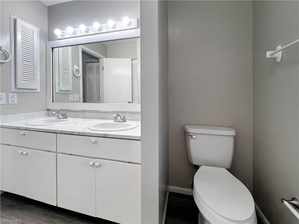 SAN CARLOS PARK - Residential Lease