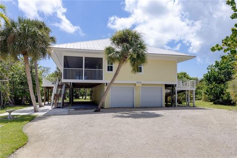645 Oliva ST SANIBEL FL 33957