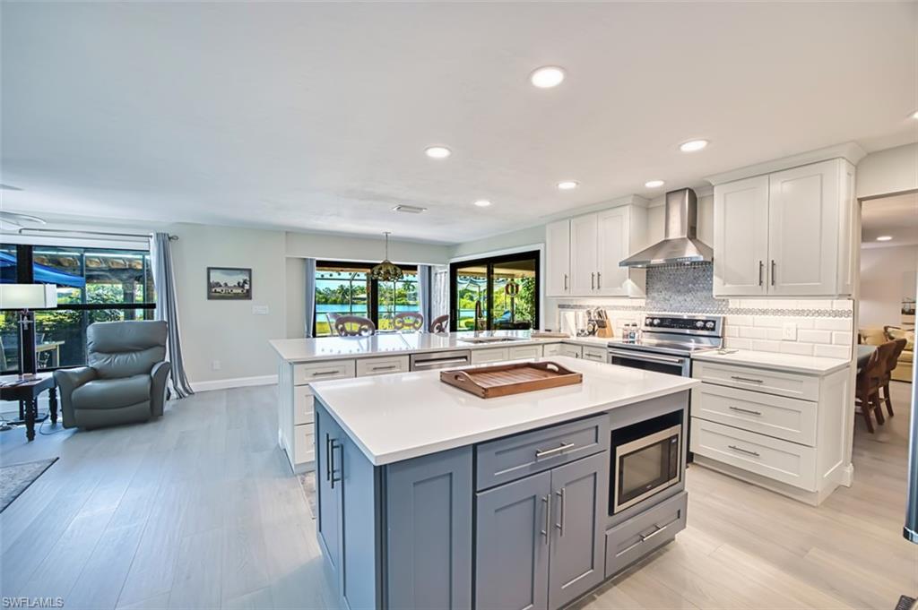 HERITAGE FARMS LAKE ADDN - Residential