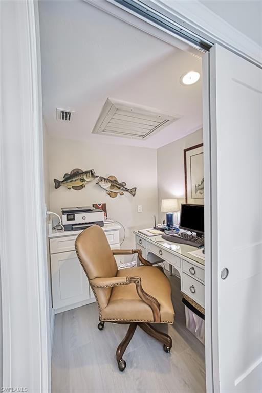 HERITAGE FARMS LAKE ADDN - Residential