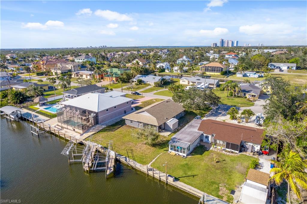 IMPERIAL SHORES - Residential