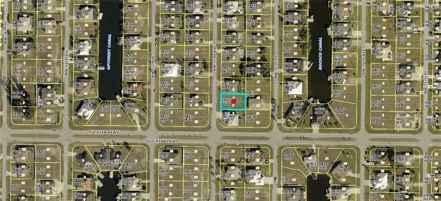 An exciting opportunity awaits in this growing area! Be part of a vibrant community where new construction is booming. This prime location puts you close to fantastic golf, shopping, and dining options. Enjoy the added perk of being just a short drive from Fort Myers and Punta Gorda airports, two major spring training destinations, and sun-drenched beaches!