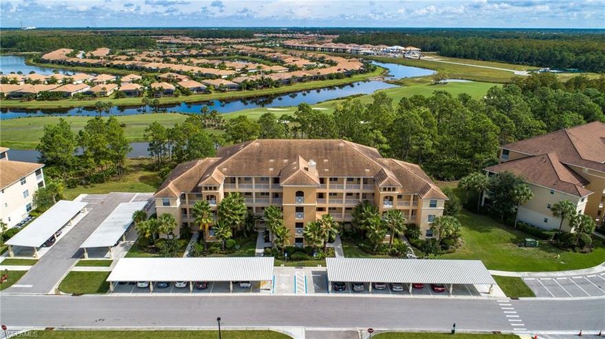 Beautiful 1st floor unit. Built by WCI equals quality construction. Unit close to a resort style pool for the exclusive use of the Palazzo condo owners. Activities are endless and there are too many to mention them all (craft room, wood working shop, movie theater, spa and gym, concerts, dances, lectures, entertainment at Flip Flop next to the pool. Most importantly the Palazzo is best known for its friendly neighbors. Weekly pool parties and monthly potluck theme dinners help you feel at home.