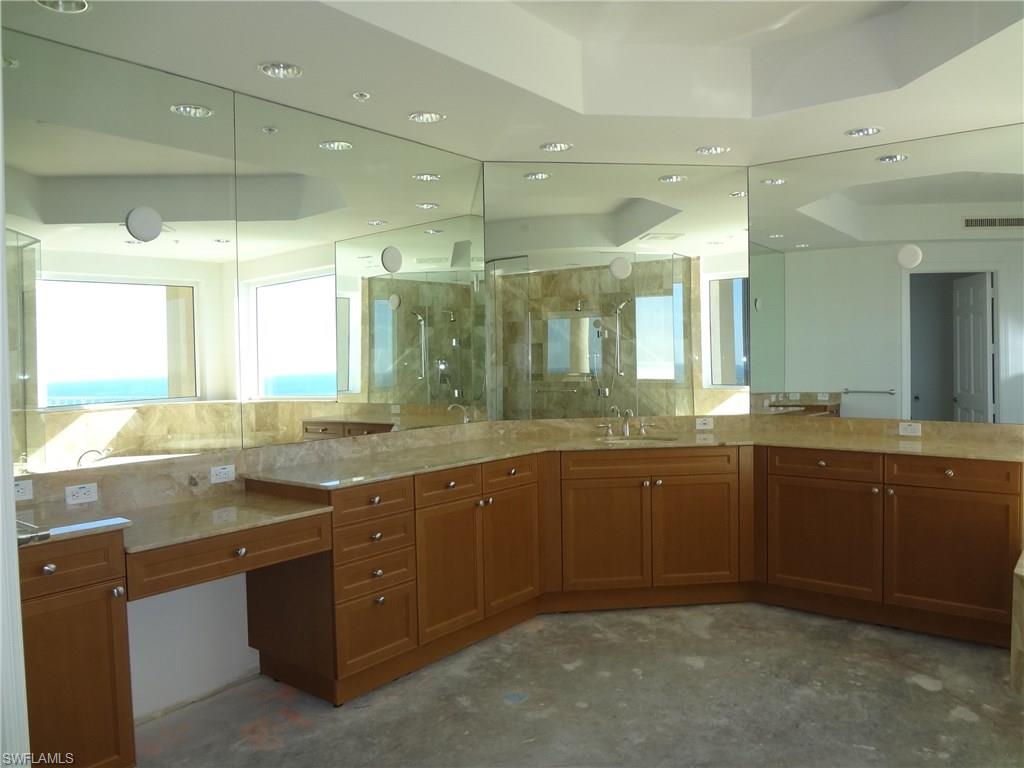 BELIZE - Residential