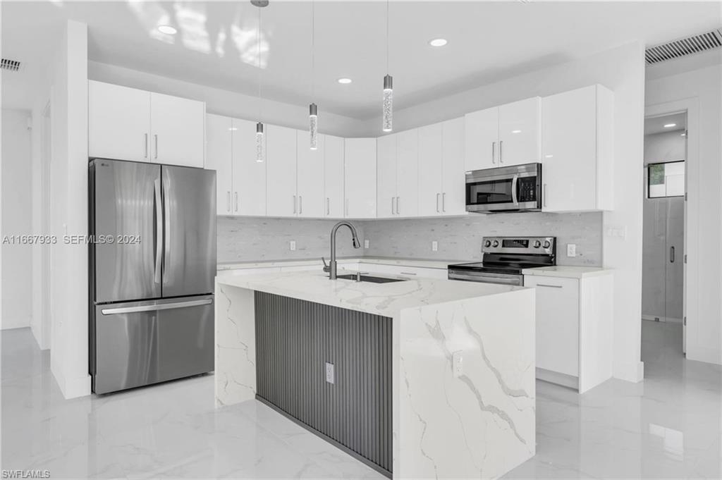 LEHIGH ACRES - Residential