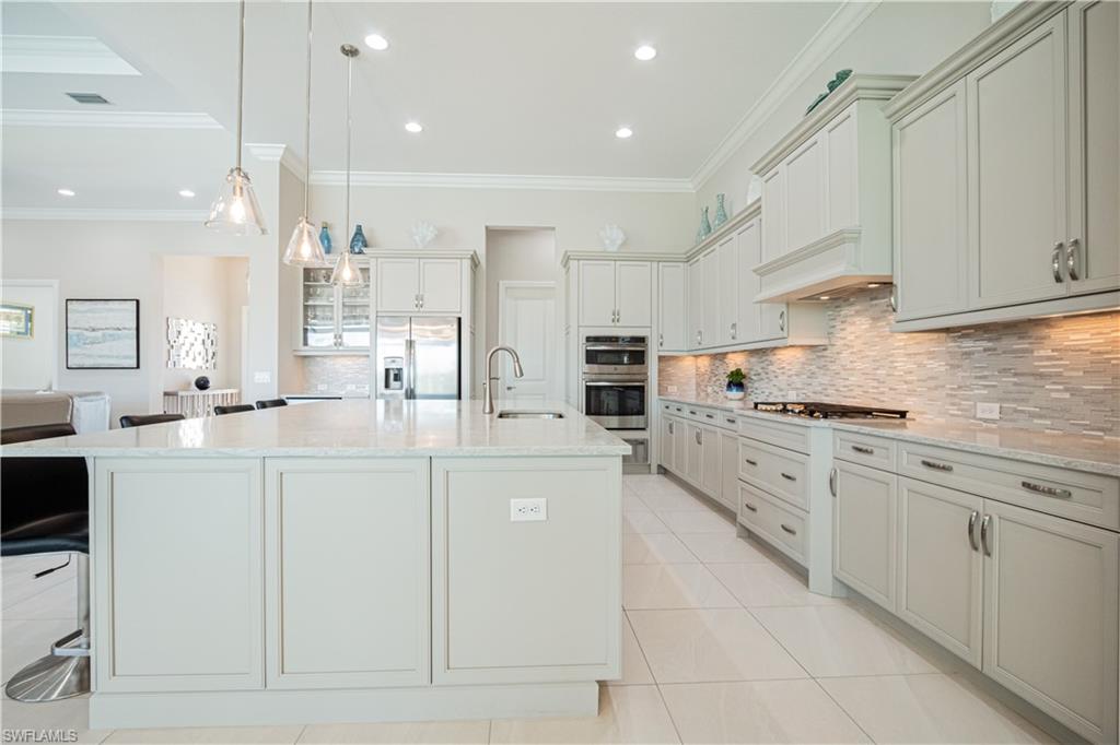 ISLES OF COLLIER PRESERVE - Residential