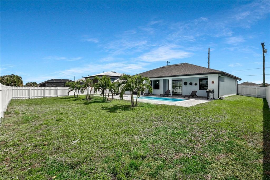 CAPE CORAL - Residential