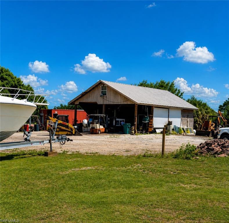 GOLDEN GATE ESTATES - Residential