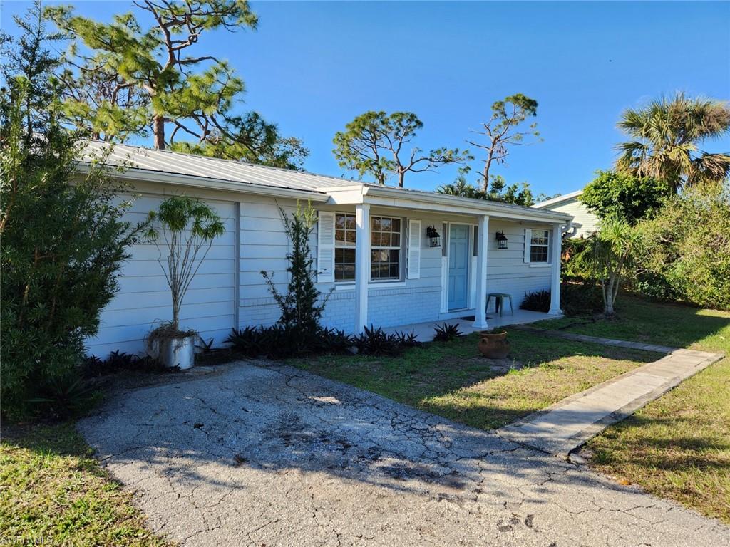 EDGEWATERS GARDENS - Residential