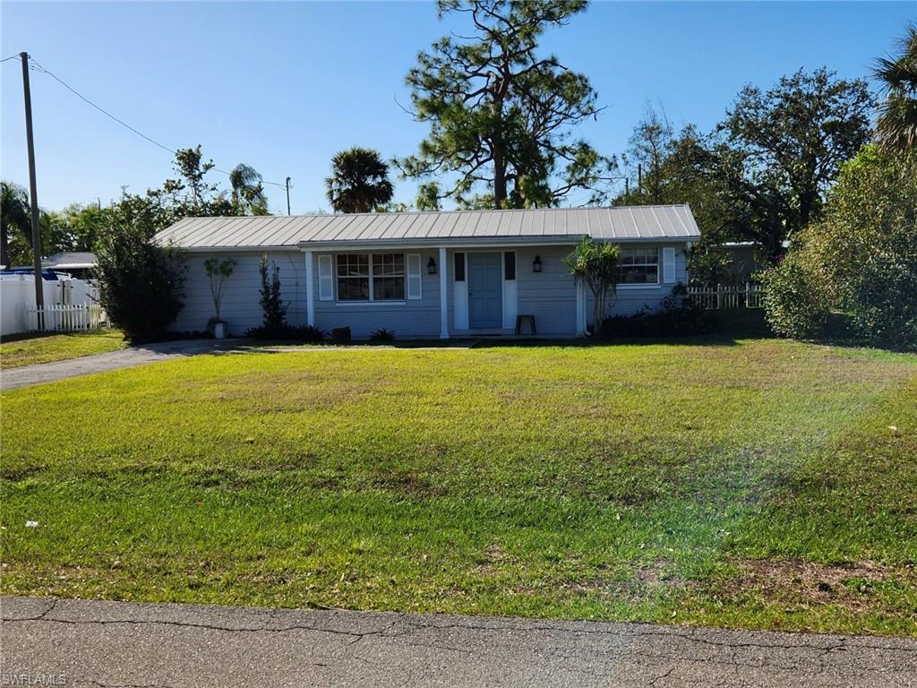 EDGEWATERS GARDENS - Residential