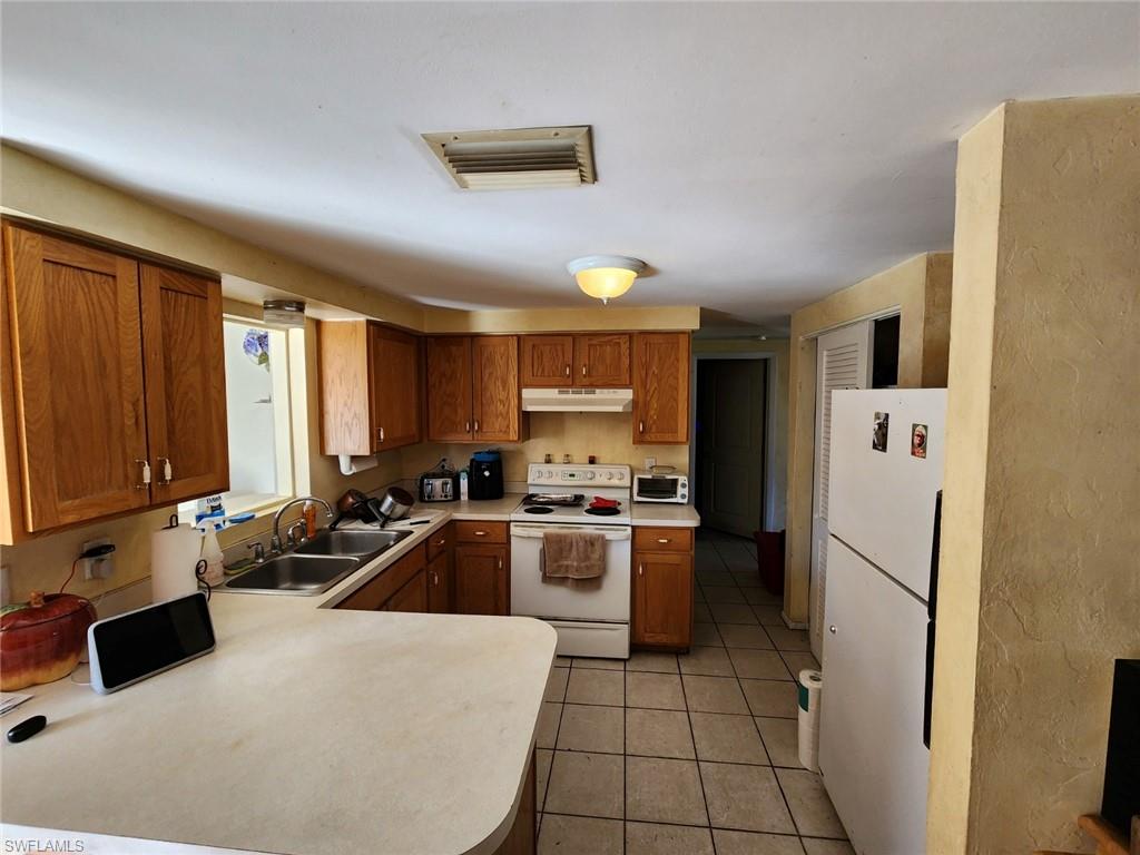 EDGEWATERS GARDENS - Residential