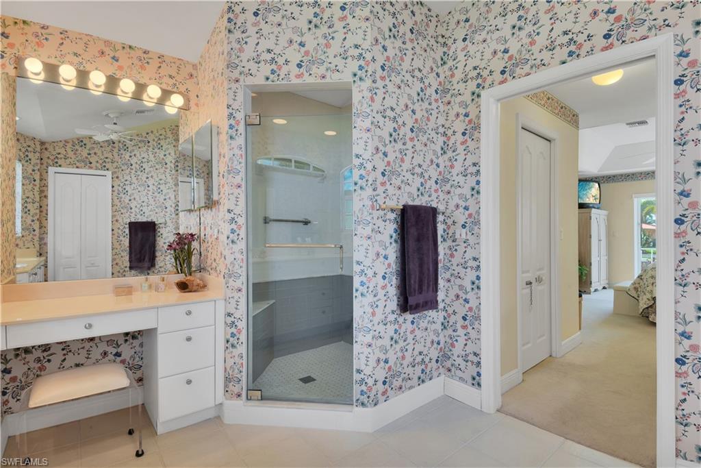 MARCO BEACH - Residential