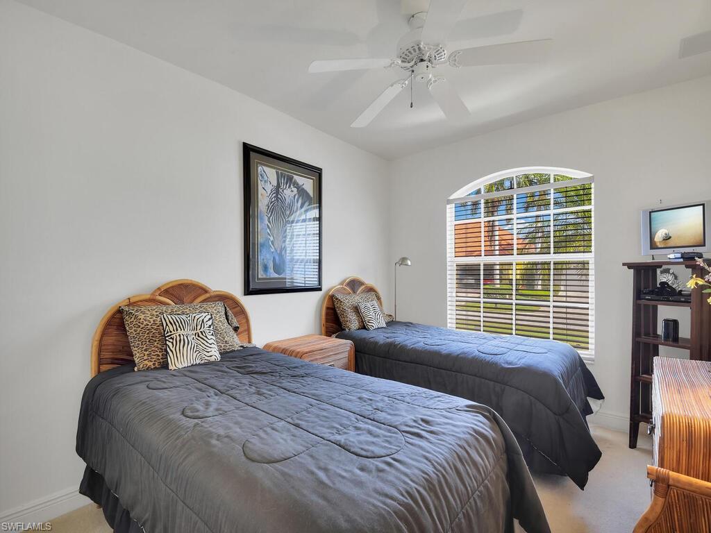 MARCO BEACH - Residential