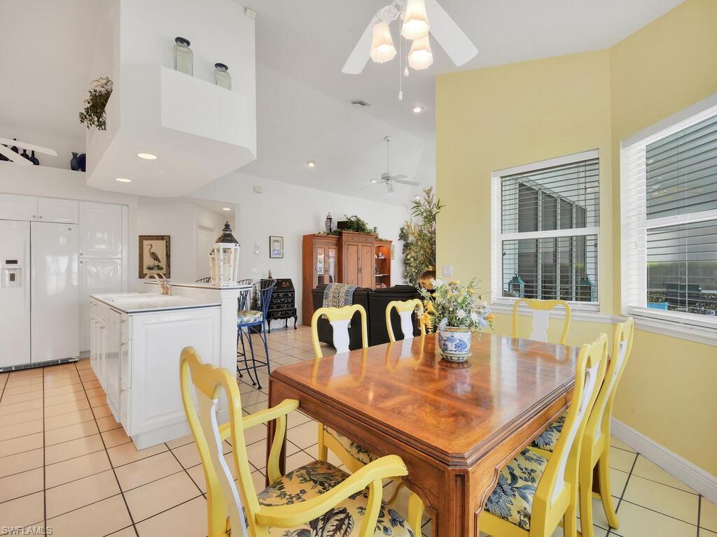 MARCO BEACH - Residential