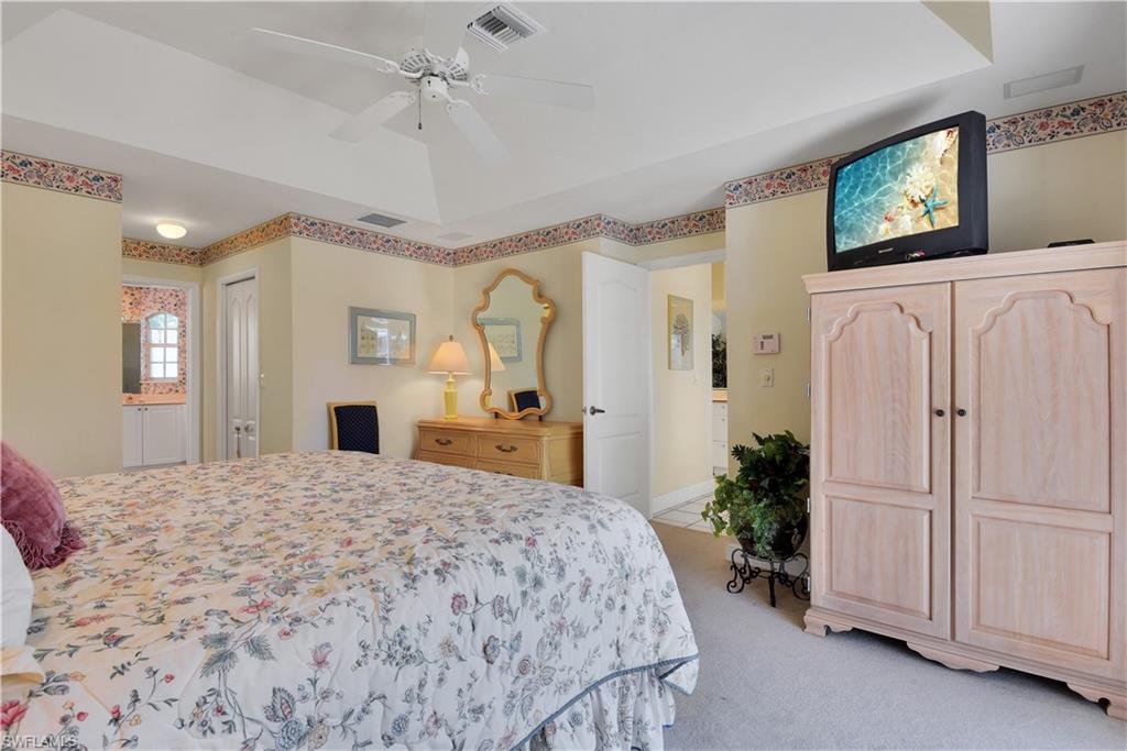 MARCO BEACH - Residential