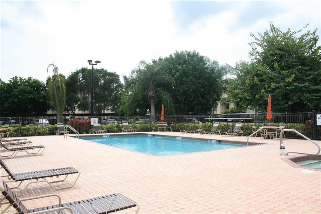 CROSS CREEK ESTATES - Residential