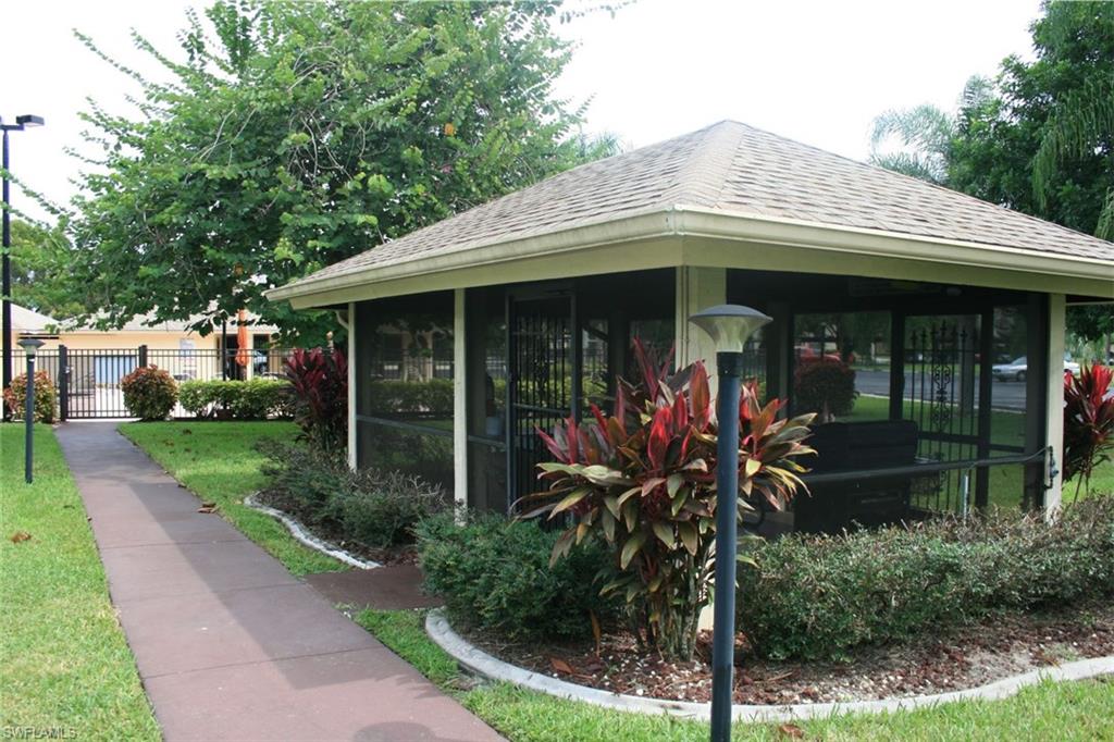 CROSS CREEK ESTATES - Residential