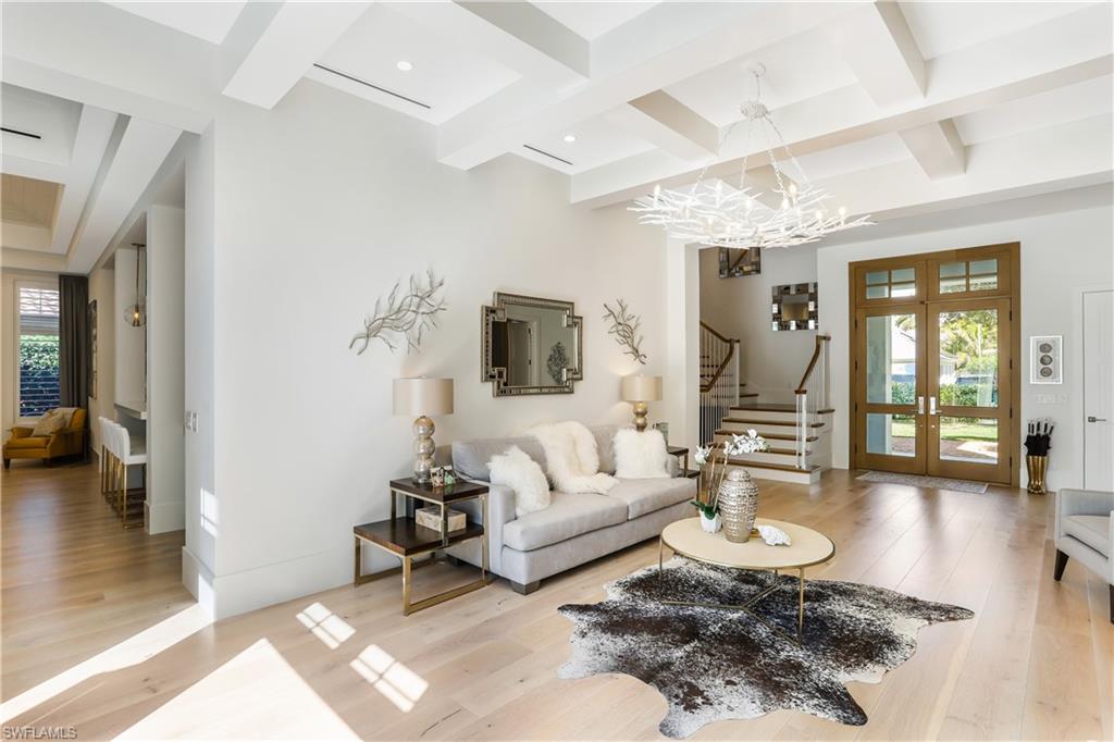 OLDE NAPLES - Residential