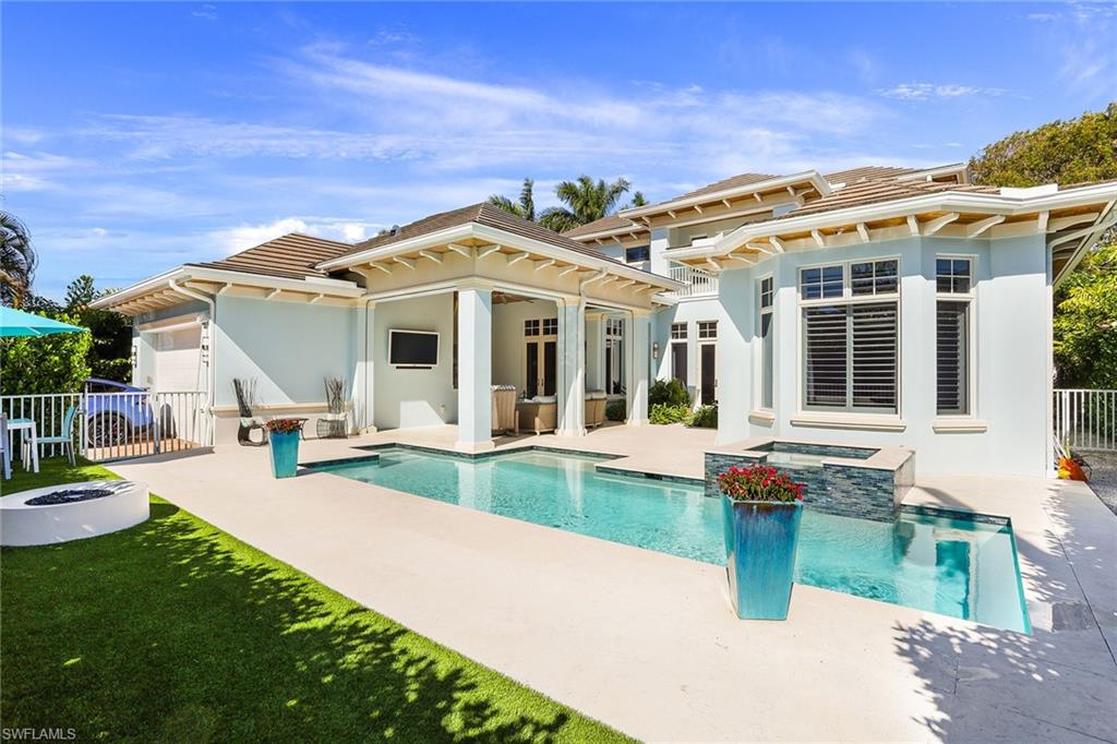 OLDE NAPLES - Residential