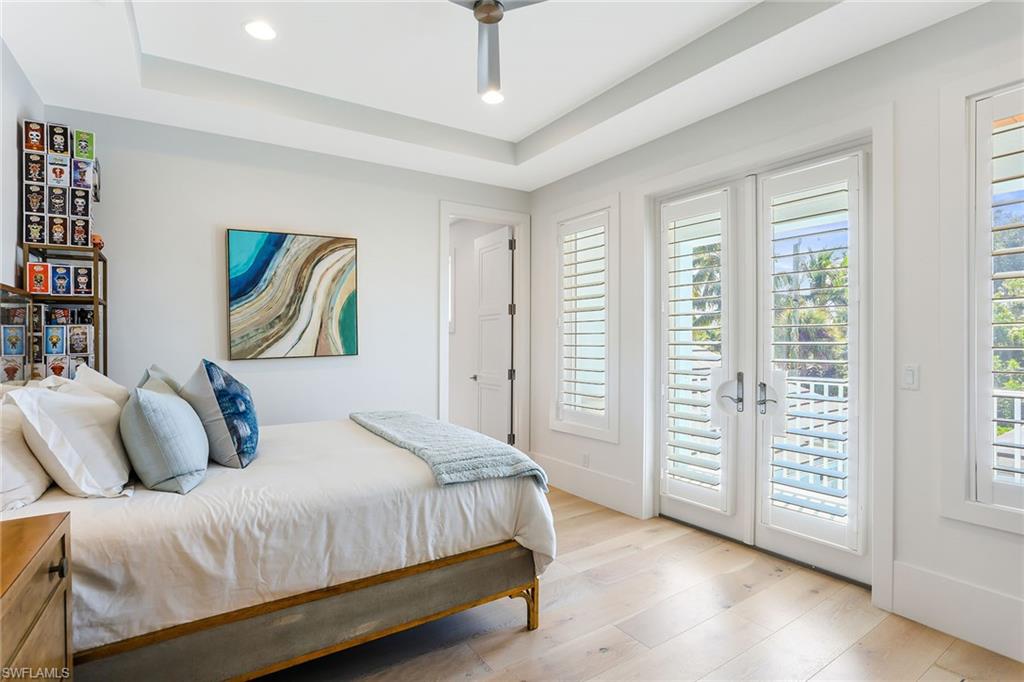 OLDE NAPLES - Residential